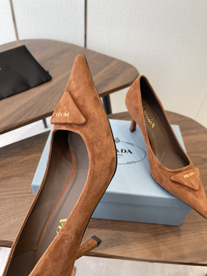 プラダ 靴 シューズ レディース 海外通販 PRADA 75mm バーガンディ スエード パンプス ブラウン 2628412 プラダ 靴 レディース - 画像 (8)
