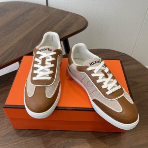エルメス スニーカー マッチ