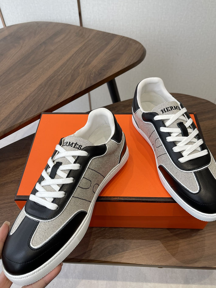 エルメス スニーカー メンズ