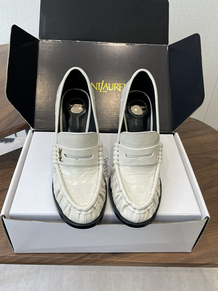 最高級サンローランスーパーコピー Saint Laurent 10cm ル ローファー パンプス イールスキン 2628443 ローファー レディース 歩きやすい - 画像 (5)