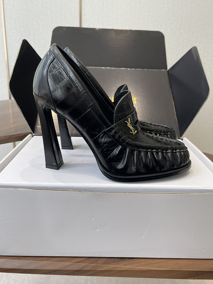 最高級サンローランスーパーコピー Saint Laurent 10cm ル ローファー パンプス イールスキン 2628445 ローファー レディース 40代 - 画像 (4)