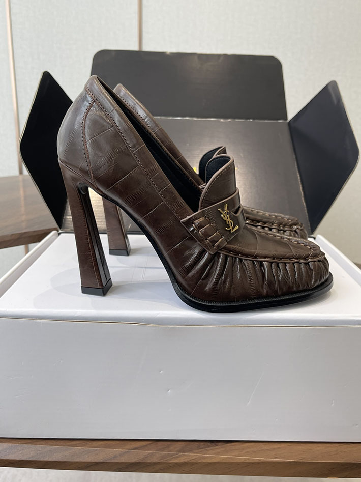 最高級サンローランスーパーコピー Saint Laurent 10cm ル ローファー パンプス イールスキン 2628449 ローファー ヒール おしゃれ - 画像 (4)