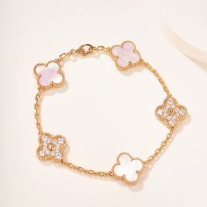 ヴァンクリーフ ブレスレット 安い