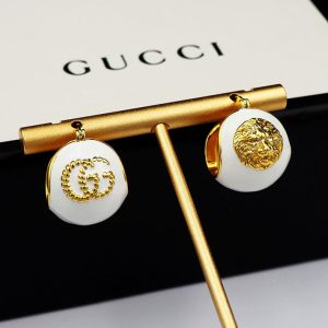 グッチ ピアス レディース 人気
