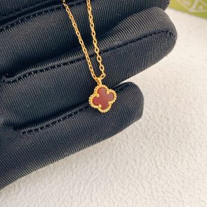 ヴァンクリーフ ロングネックレス