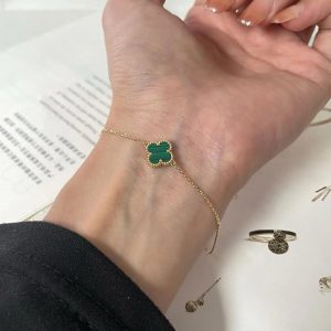 ヴァンクリーフ ブレスレット アルハンブラ