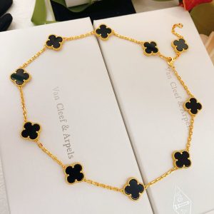 ヴァンクリーフ オニキス ネックレス