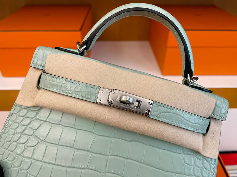 エルメス ケリーミニ2 HERMES ケリーミニ2 外縫い ヴェールデュー クロコダイル シルバー金具 2627822 エルメス 新作バッグ - 画像 (3)