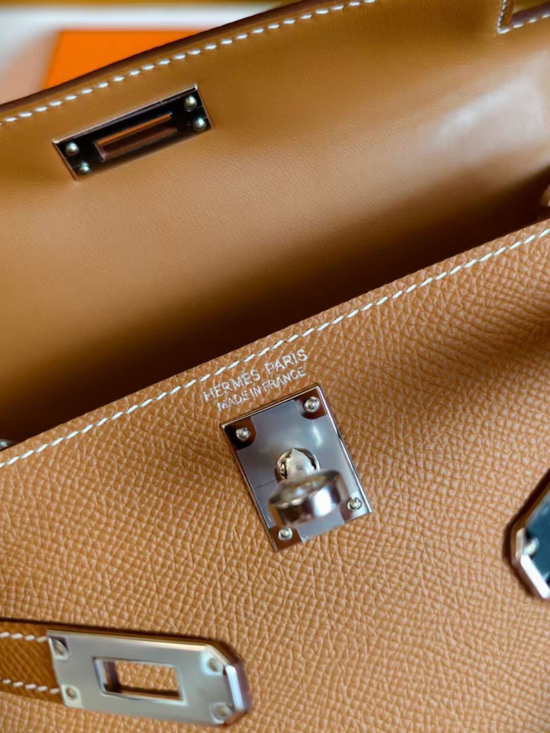 ミニケリー ゴールド HERMES ケリーミニ2 外縫い ゴールド ヴォーエプソン シルバー金具 2627828 エルメス 新作バッグ - 画像 (8)