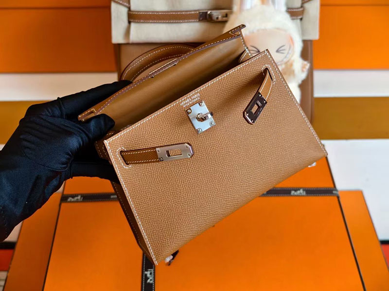 ミニケリー ゴールド HERMES ケリーミニ2 外縫い ゴールド ヴォーエプソン シルバー金具 2627828 エルメス 新作バッグ - 画像 (5)