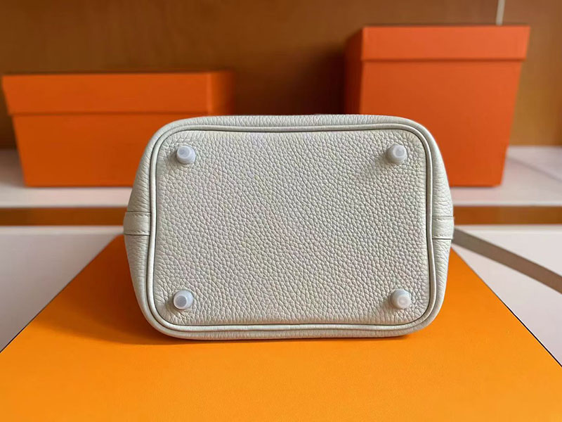 ピコタン 定価 HERMES ピコタンロック 18 PM パールグレー トリヨンクレマンス シルバー金具 2627834 エルメス 新作バッグ - 画像 (8)