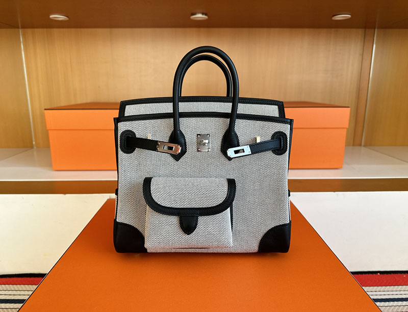 バーキン カーゴ 25 定価 HERMES バーキンカーゴ25 グレー/黒 ブラック キャンバス/スイフト シルバー金具 2627838 エルメス 新作バッグ - 画像 (7)
