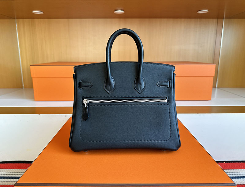 バーキンロック25 定価 HERMES バーキン25 ロック 黒 ブラック ヴォー・ヴォリュプト シルバー金具 2627839 エルメス 新作バッグ - 画像 (8)