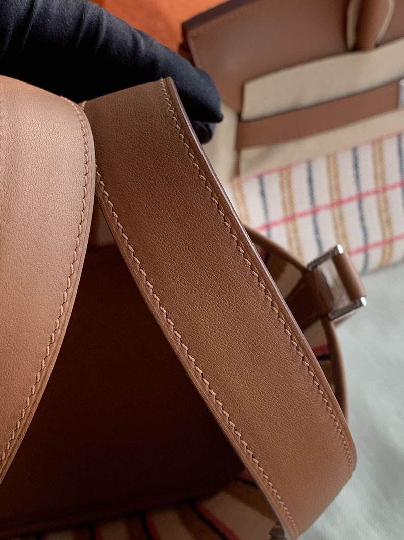 エルメス ピコタン風 HERMES ピコタンロックPM ハンドバッグ ゴールド トワルアッシュ ヴォースイフト シルバー金具 2627847 エルメス 新作バッグ - 画像 (5)