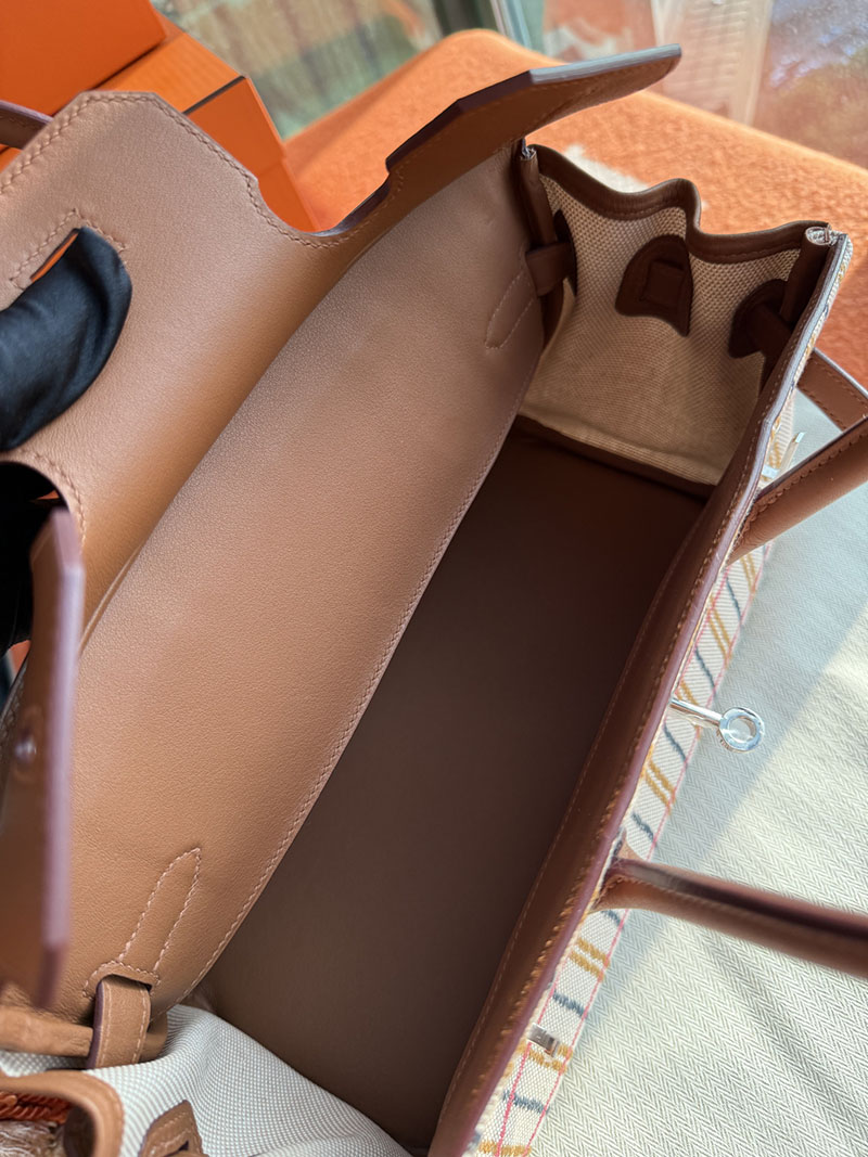 エルメス ミニバーキン HERMES バーキンショルダーライト 29 ゴールド トワルアッシュ ヴォースイフト シルバー金具 2627848 エルメス 新作バッグ - 画像 (7)