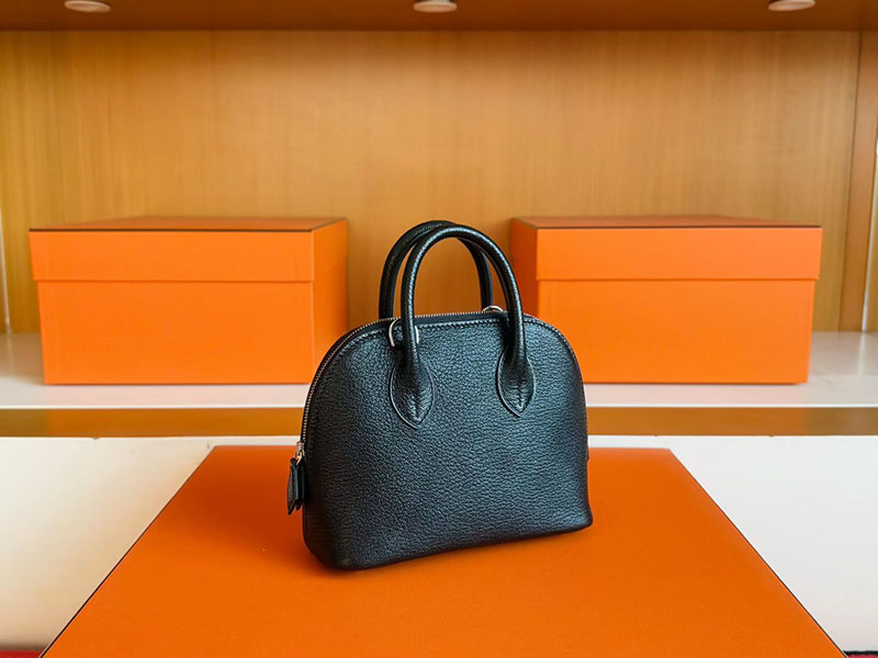 ボリードミニ 黒 HERMES ボリード1923 ミニ 黒 ブラック シェブルミゾル シルバー金具 2627859 エルメス 新作バッグ - 画像 (8)