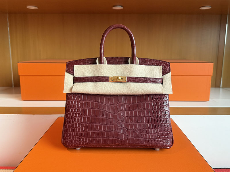 エルメス クロコダイル バーキン HERMES バーキン25 ルージュアッシュ クロコダイル ポロサスマット ゴールド金具 2627862 エルメス 新作バッグ - 画像 (2)