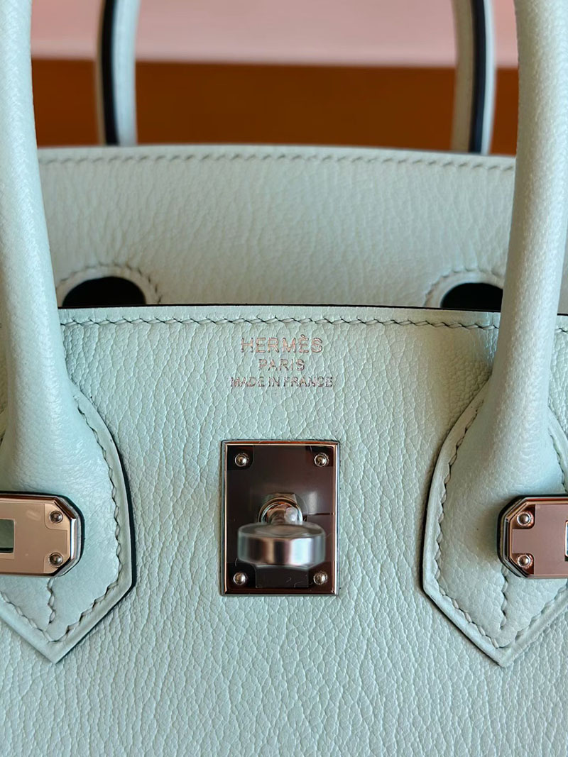 バーキン25大阪 HERMES バーキン25 ヴェールペパーミント シェブルミゾル シルバー金具 2627863 エルメス 新作バッグ - 画像 (4)