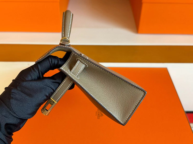 ケリーミニ 定価 HERMES ケリーミニ2 外縫い クレ ヴォーエプソン ゴールド金具 2627872 エルメス 新作バッグ - 画像 (3)