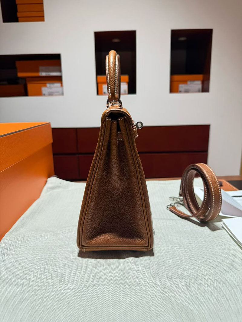 ケリー25 内縫い HERMES ケリー25 内縫い フォーブ バレニア シルバー金具 2627877 エルメス 新作バッグ - 画像 (7)