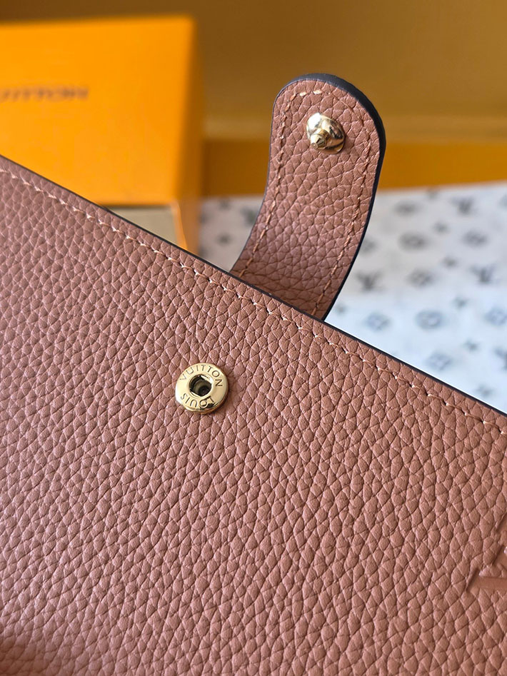 ルイヴィトン販売店舗 カードケース Louis Vuitton ノートブックカバーPM・シャルル コニャック GI1465 ルイヴィトン ノート 使い方 - 画像 (2)