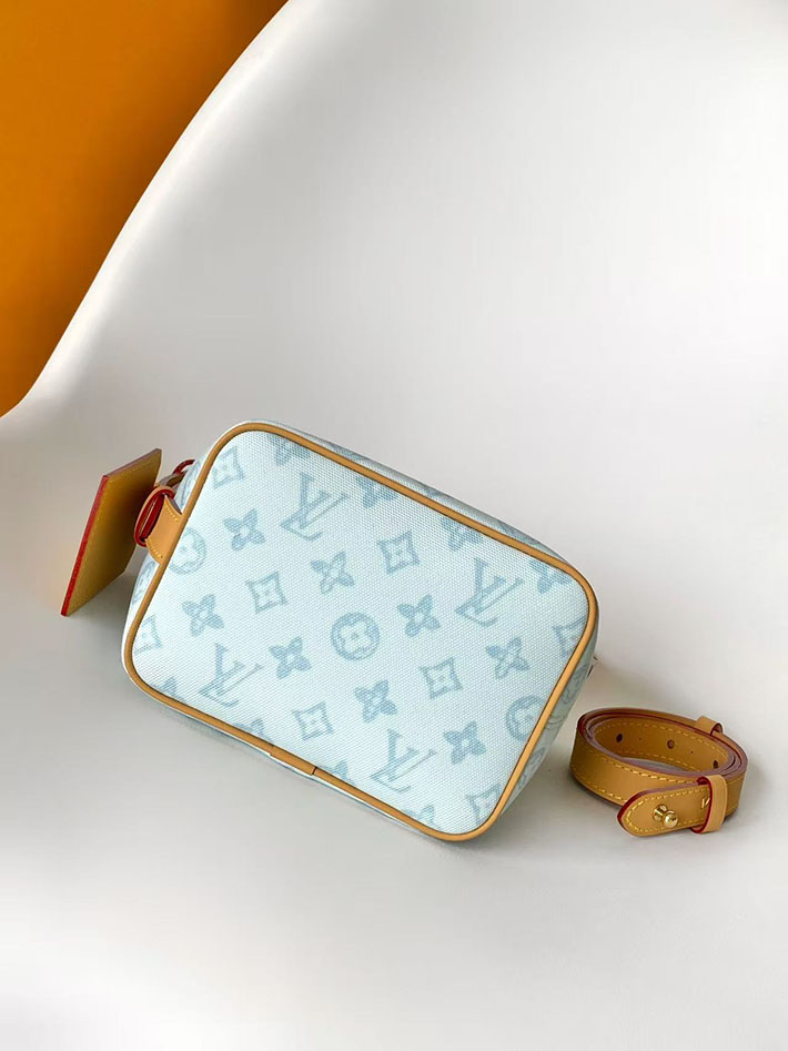ルイヴィトン販売店舗 バッグ レディース Louis Vuitton オール・イン BB ブルー クーリエ M27529 ルイヴィトン オールイン BB 使い勝手 - 画像 (6)