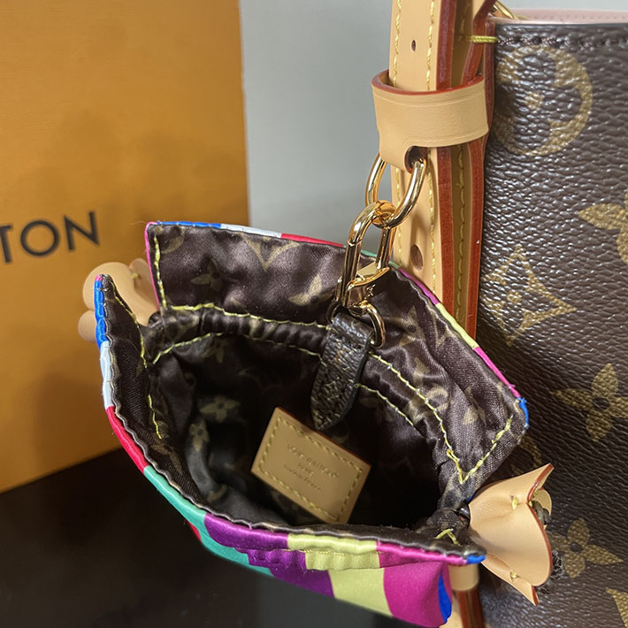 ルイヴィトン販売店舗 バッグ レディース Louis Vuitton オール・イン BB ブラウン M12925 ルイヴィトン オールイン 口コミ - 画像 (4)