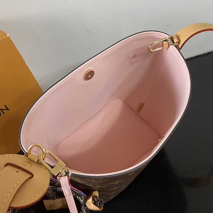 ルイヴィトン販売店舗 バッグ レディース Louis Vuitton オール・イン BB ブラウン M12925 ルイヴィトン オールイン 口コミ - 画像 (3)