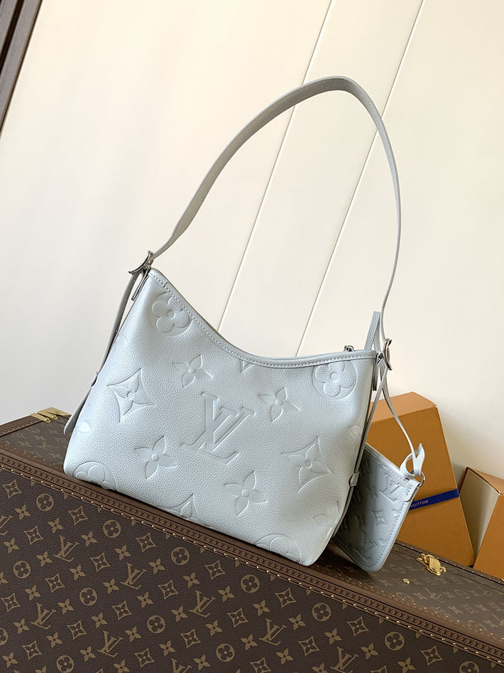 ルイヴィトン販売店舗 バッグ レディース Louis Vuitton キャリーオール ジップ NM PM スカイブルー M46673 ルイヴィトン キャリーオール 口コミ - 画像 (8)