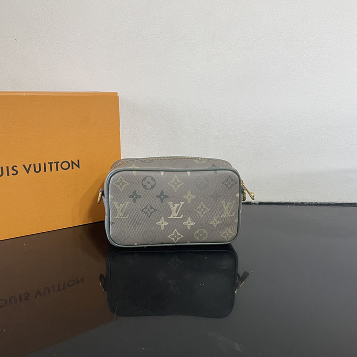ルイヴィトン販売店舗 バッグ メンズ Louis Vuitton トロカデロ・ウェアラブル ウォレット M26937 ルイヴィトン メンズ ショルダーバッグ 人気 - 画像 (8)