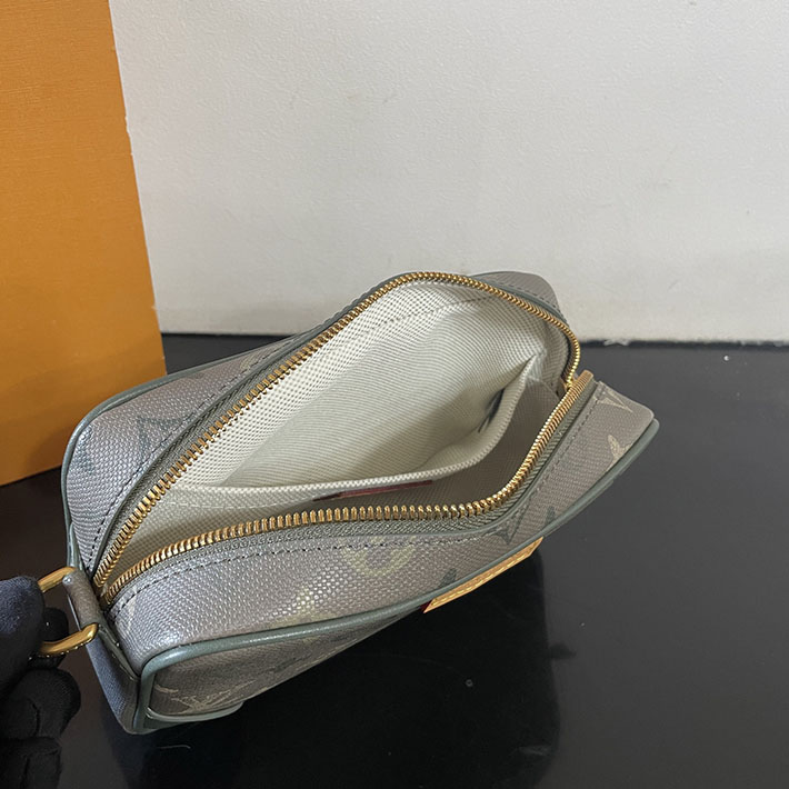 ルイヴィトン販売店舗 バッグ メンズ Louis Vuitton トロカデロ・ウェアラブル ウォレット M26937 ルイヴィトン メンズ ショルダーバッグ 人気 - 画像 (3)