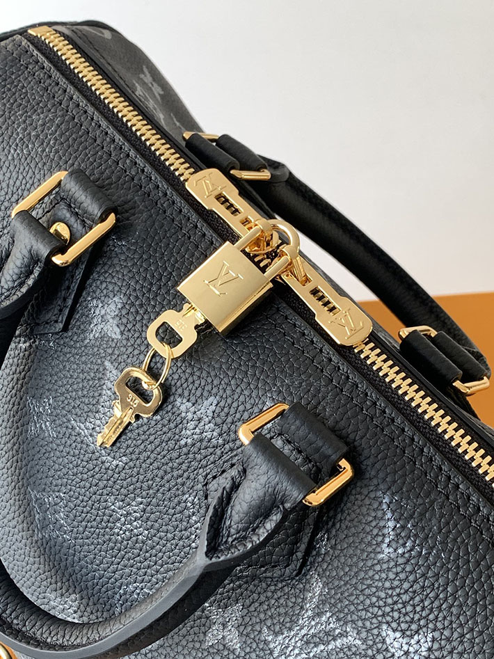 ルイヴィトン販売店舗 バッグ レディース Louis Vuitton スピーディ・バンドリエール 25 ブラック M26486 ルイヴィトン スピーディ25 人気 - 画像 (6)