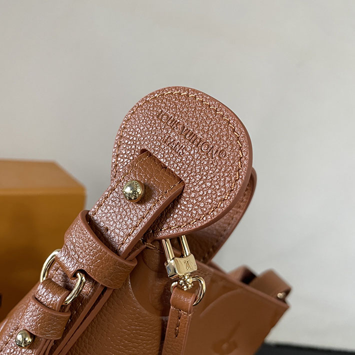 ルイヴィトン販売店舗 バッグ レディース Louis Vuitton All In BB オールイン BB タン M28820 ルイヴィトン オールイン BB 使い勝手 - 画像 (5)