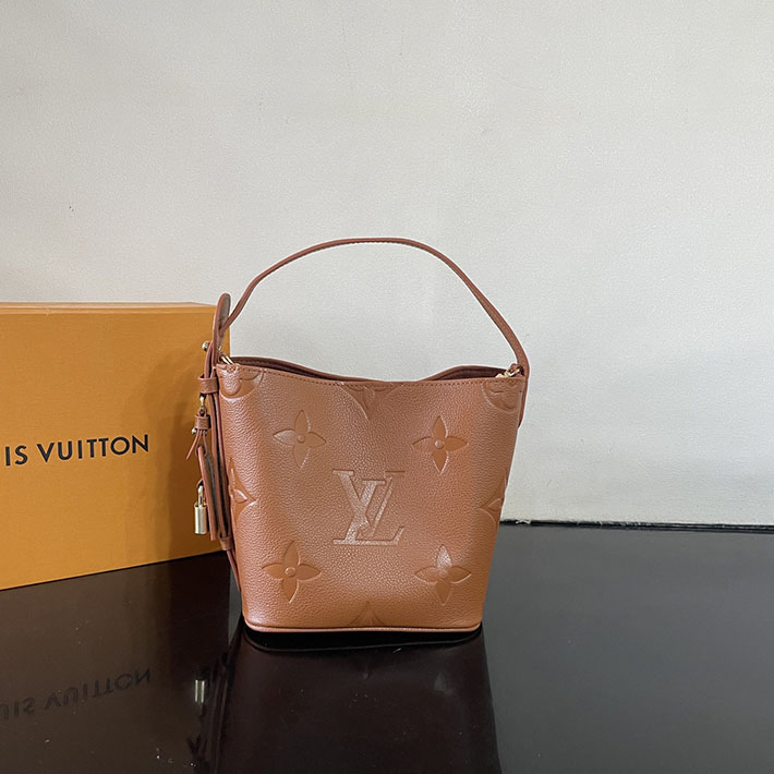 ルイヴィトン販売店舗 バッグ レディース Louis Vuitton All In BB オールイン BB タン M28820 ルイヴィトン オールイン BB 使い勝手 - 画像 (2)