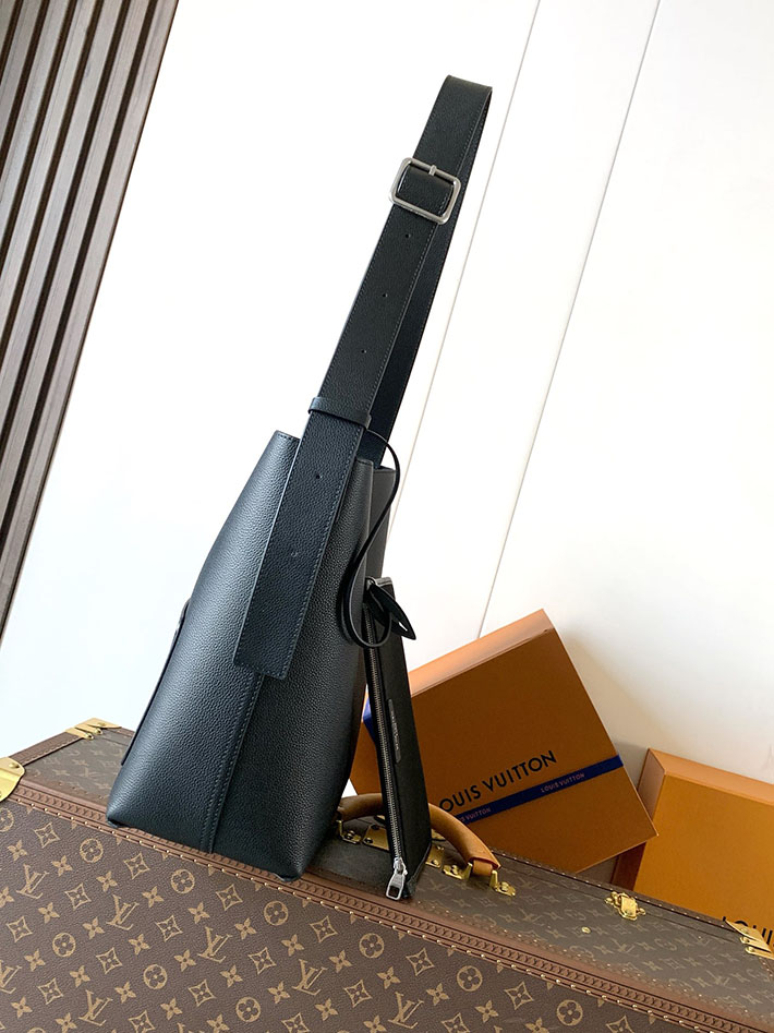 ルイヴィトン販売店舗 バッグ メンズ Louis Vuitton ヴェルソ・トート ノワール M27022 ルイヴィトン メンズ バッグ ランキング - 画像 (9)