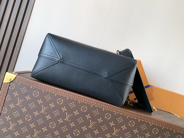 ルイヴィトン販売店舗 バッグ メンズ Louis Vuitton ヴェルソ・トート ノワール M27022 ルイヴィトン メンズ バッグ ランキング - 画像 (7)