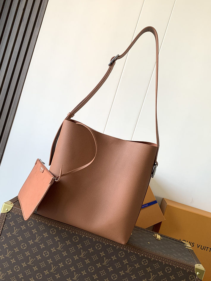 ルイヴィトン販売店舗 バッグ メンズ Louis Vuitton ヴェルソ・トート タン M26745 ルイヴィトン メンズ バッグ 新作 - 画像 (8)
