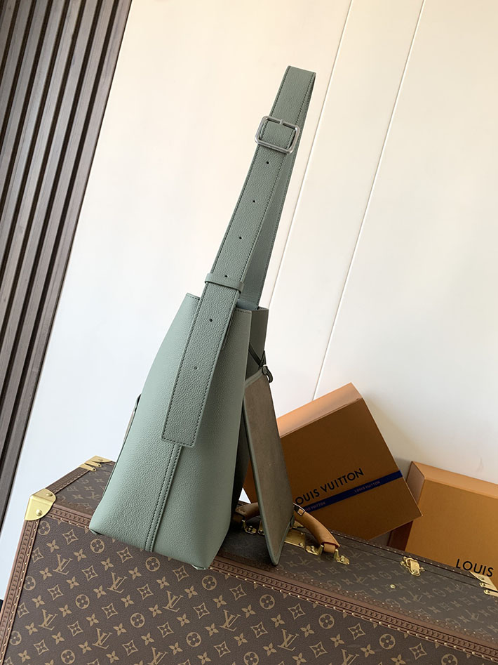 ルイヴィトン販売店舗 バッグ メンズ Louis Vuitton ヴェルソ・トート カーキグリーン M26747 ルイ ヴィトン バッグ メンズ ビジネス - 画像 (9)