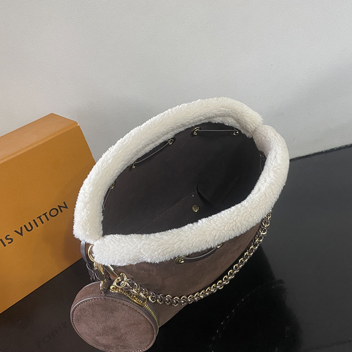 ルイヴィトン販売店舗 バッグ レディース LV SKI ベラ チョコレート スエードカーフレザー M26684 ルイヴィトン マヒナ バッグ - 画像 (2)
