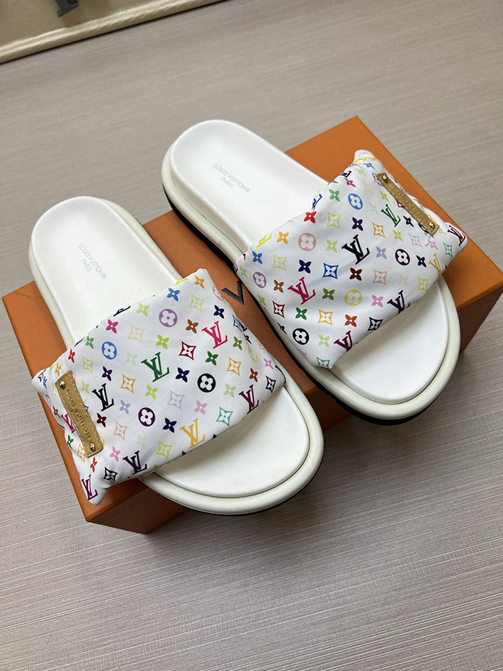 メンズ・レディース兼用 ルイヴィトン サンダル Louis Vuitton x TM プールピロー ミュール 2629013 ルイヴィトン サンダル レディース - 画像 (9)
