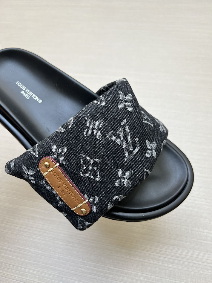 メンズ・レディース兼用 ルイヴィトン サンダル Louis Vuitton x TM プールピロー ミュール 2629014 ルイヴィトン サンダル 新作 - 画像 (7)