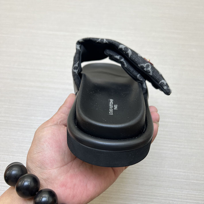 メンズ・レディース兼用 ルイヴィトン サンダル Louis Vuitton x TM プールピロー ミュール 2629014 ルイヴィトン サンダル 新作 - 画像 (6)