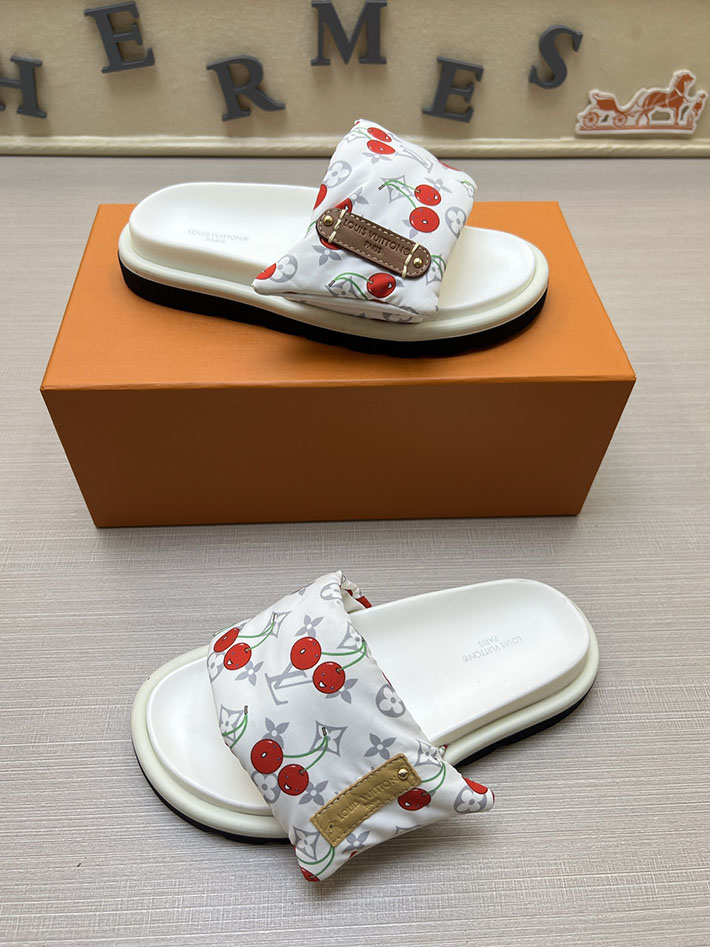 メンズ・レディース兼用 ルイヴィトン サンダル Louis Vuitton x TM プールピロー ミュール 2629018 ルイヴィトン 靴 白 - 画像 (8)