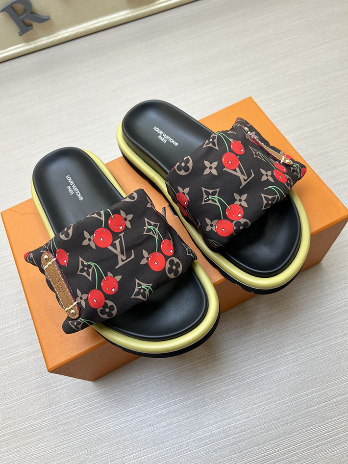 メンズ・レディース兼用 ルイヴィトン サンダル Louis Vuitton x TM プールピロー ミュール 2629019 ヴィトン サンダル モノグラム - 画像 (9)