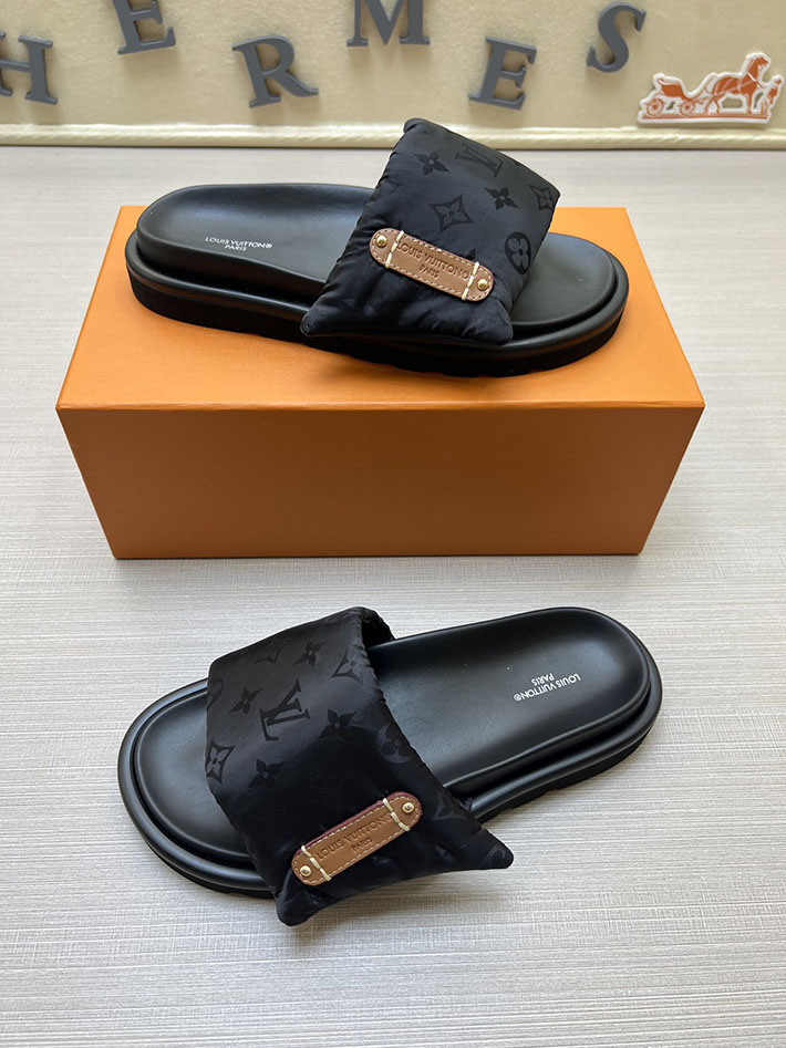 メンズ・レディース兼用 ルイヴィトン サンダル Louis Vuitton x TM プールピロー ミュール 2629020 ルイヴィトン サンダル 黒 - 画像 (8)