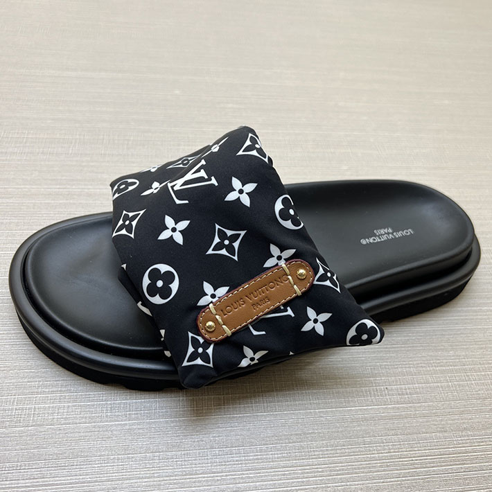 メンズ・レディース兼用 ルイヴィトン サンダル LV プールピロー・ライン ミュール モノグラム 2629022 ルイヴィトン 靴 黒 - 画像 (5)
