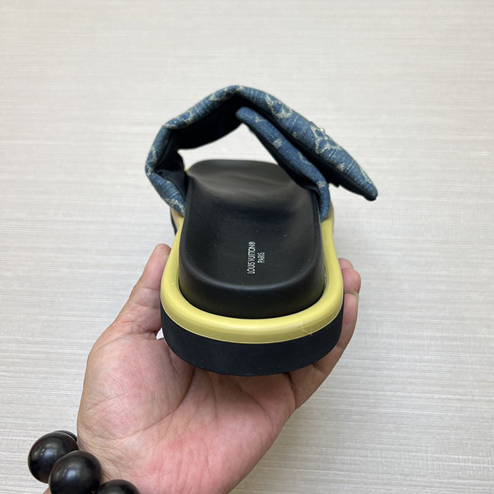 メンズ・レディース兼用 ルイヴィトン サンダル LV プールピロー・ライン ミュール モノグラム 2629024 ルイヴィトン 靴 デニム - 画像 (6)
