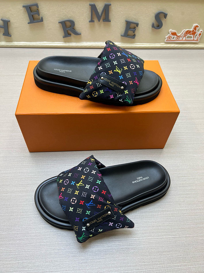 メンズ・レディース兼用 ルイヴィトン LV x TM プールピロー ミュール サンダル 2629032 ヴィトン サンダル レディース - 画像 (8)