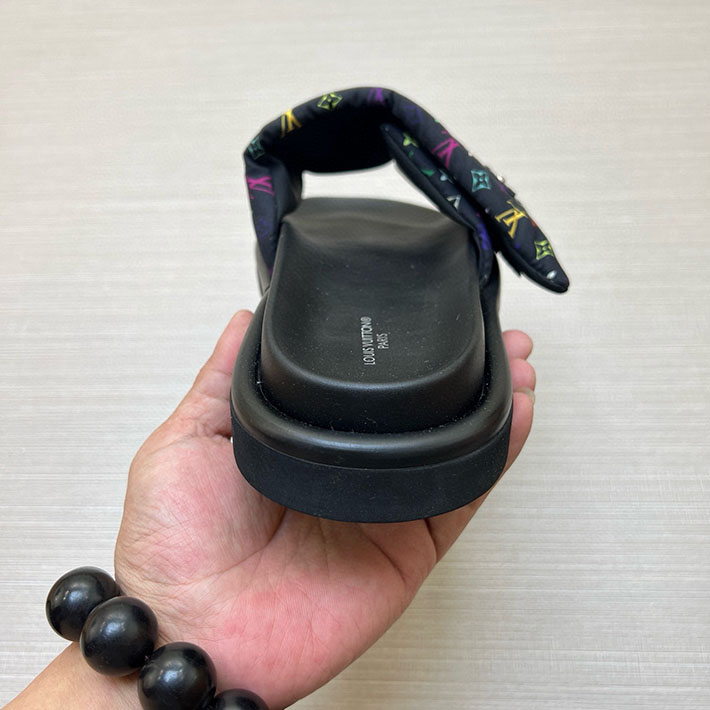 メンズ・レディース兼用 ルイヴィトン LV x TM プールピロー ミュール サンダル 2629032 ヴィトン サンダル レディース - 画像 (6)