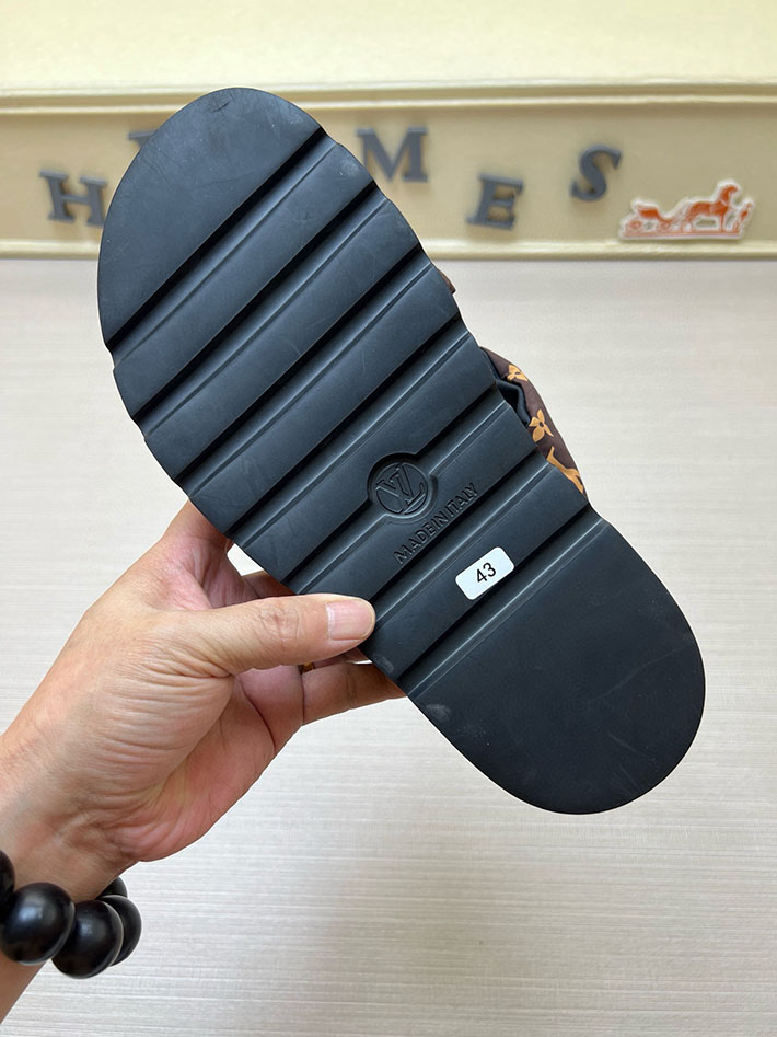 メンズ・レディース兼用 ルイヴィトン LV ボンディア サンダル デニム プールピロー ミュール 2629034 ヴィトン ミュール レディース - 画像 (4)